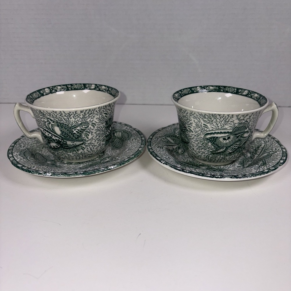 Mottahedeh Torquay Winterthur Green Tea Cup Saucer Set 2 England Vintage Coastal